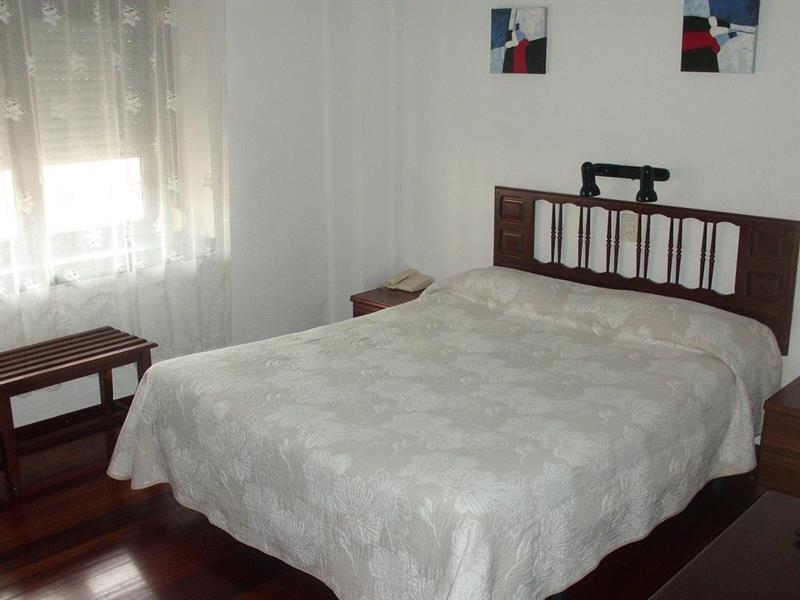 Hotel La Rambla Biescas  Esterno foto