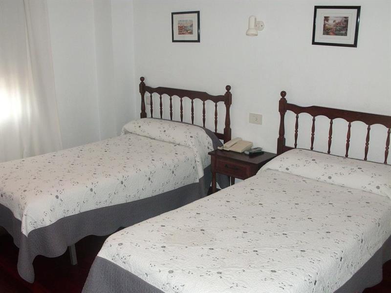 Hotel La Rambla Biescas  Esterno foto
